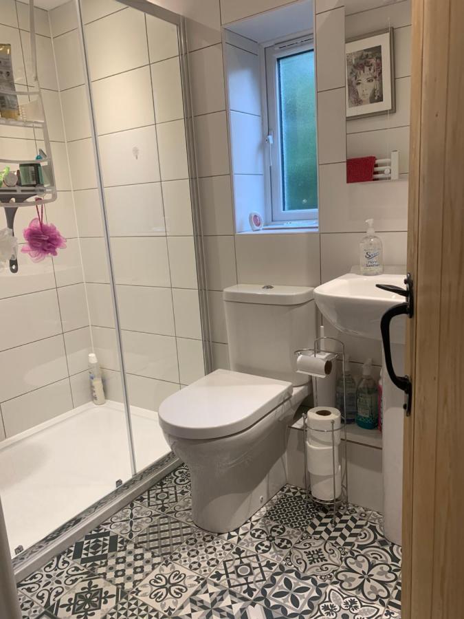 Sunshine Cottage Studley  Buitenkant foto